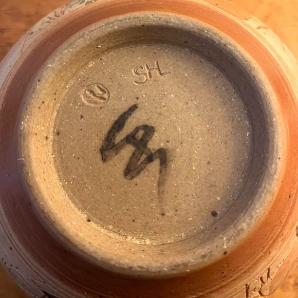 Willam C. Alexander Terra Sigillata Studio Pottery Bowl With Images of Children - Picture 10 of 10